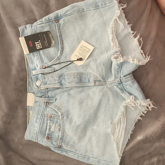 Levi 501 shorts - Picture 2 of 6